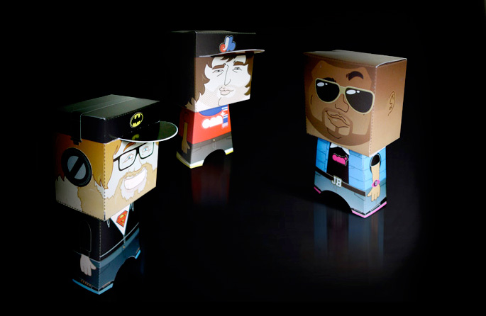 Omnikrom / Paper toys